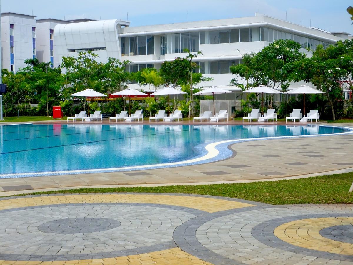 Nunia Inn Bandara Jakarta Тангеранг Экстерьер фото