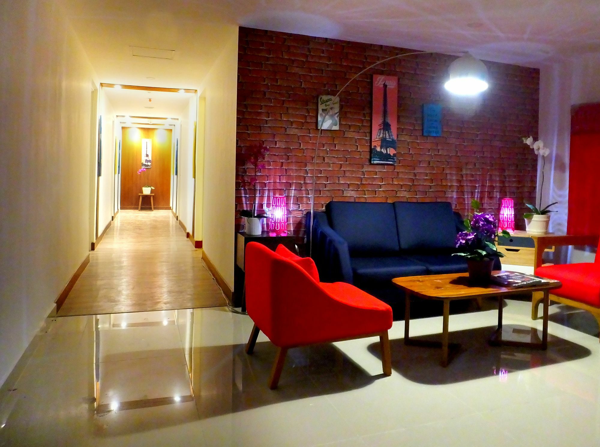 Nunia Inn Bandara Jakarta Тангеранг Экстерьер фото